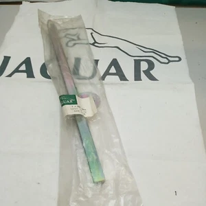 GENUINE DOOR GLASS CHANNEL-FRONT RIGHT FOR JAGUAR XJ6/12 SERIES 3 - Picture 1 of 3