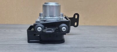 BOMBA ABS TRIUMPH TIGER 1050 2007-2012 Foto 1 de 4