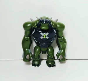Ben 10 Ultimate Alien: Ultimate Humungosaur 4" Figure 2010 Bandai - Picture 1 of 7