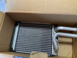 Spectra Premium 94609. Jeep Heater Core New In Box - Picture 1 of 4