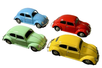 Lot of 4 - 967 Classic Beetle Diecast Model Toy Vehicle Pull Back 1:32 Scale - Image 1 of 4