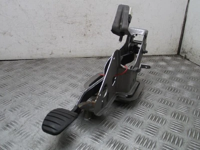 Caja Pedal Freno Renault Clio Expression 465016701r Mk4 0.9 Gasolina 2013-2020N Foto 1 de 4