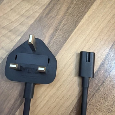 Genuine Apple UK power cable for Apple TV £16.31 2, 3, 4 or Mac Mini 1.75m black - Image 1 of 4