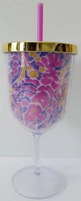 Copo de vinho acrílico Lilly Pulitzer haste captura e liberação com tampa dourada + palha rosa  - Imagem 1 de 4