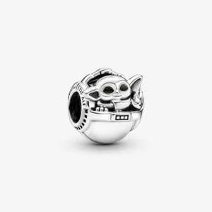New 100% Genuine Pandora x Star Wars Baby Yoda Grogu & Crib Charm 799511C01 - Picture 1 of 6