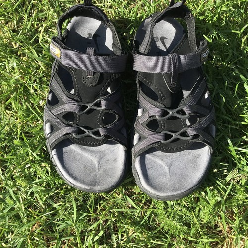 Sandali Nike ACG Air Terreo.