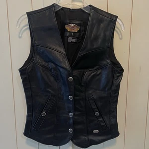 VTG Harley Davidson Women's Blk Leather Vest Snap Button Sz S USA Made Bikercore - Picture 1 of 12