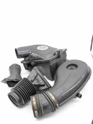 1991-1993 Cadillac Deville Engine Air Cleaner Filter Box Assembly 4.9L OEM - Image 1 of 4