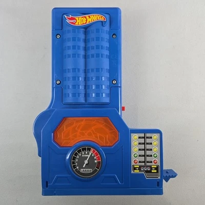 Hot Wheels BGJ55 Super Loop Chase Race Track Set Car 2014 Replacement Launcher - Image 1 of 4