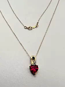 Collana in oro giallo 10 kt con ciondolo cuore rosso e diamanti 18" 6 mm - Foto 1 di 14