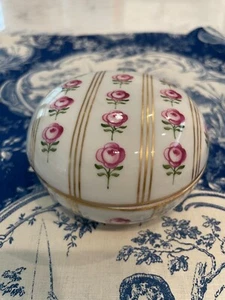 Nymphenburg Germany Box Trinket w/Cover Dose Pink Roses HP Vintage 3.5" x 2.5" - Picture 1 of 10