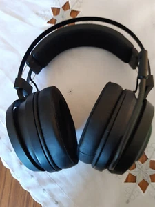 Razer Nari Essential+Ersatzohrpolster(neu)+Originalkarton+Dongle - Bild 1 von 6