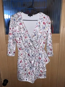Majorelle Carolina Sequin-flower Mini Dress -Very Cute - Picture 1 of 7