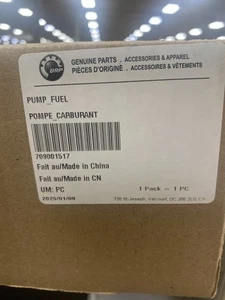 CAN-AM OUTLANDER OR RENEGADE 650 & 1000 FUEL PUMP PART#709001517 - Picture 1 of 2