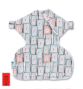 Baby Loves Sleep Hands In & Out Extra-Wide Sack (Hip Dysplasia) Pinky Bears 12+m - Bild 1 von 9