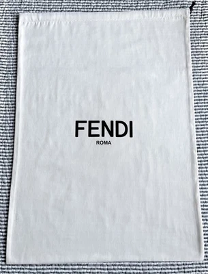 "Bolsa cubierta antipolvo FENDI con cordón viaje fin de semana 19,25 x 27"" hecha en Italia"  Foto 1 de 3
