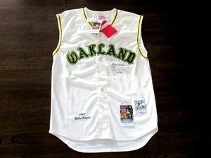 ROLLIE FINGERS HOF 92 OAK ATHLETICS STAT SIGNED AUTO MITCHELL & NESS JERSEY JSA - Picture 1 of 4