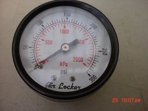 Air  Locker  Mini  Gauge  To 300 PSI - Picture 1 of 1