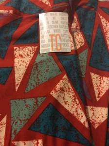 Lularoe TC Tall Curvy Leggings Red Solid Green Beige Purple Triangles New - Picture 1 of 1