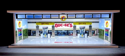 Buc-ee’s Theme 1:64 Model Garage Diorama LED Lighting! FAST SHIP FOR Hot Wheels - Image 1 of 4