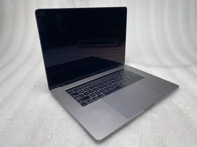 Apple MacBook Pro A1707 2017 Core i7-7920HQ 3,10 GHz 16 GB RAM 1 TB SSD Justo Foto 1 de 4