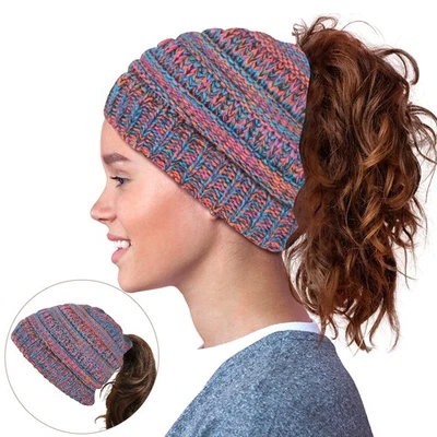 Mujeres Cola de Caballo Gorro Suave Cable Tejido Desordenado Moño Calavera Gorra Cálido Invierno Regalo Foto 1 de 4