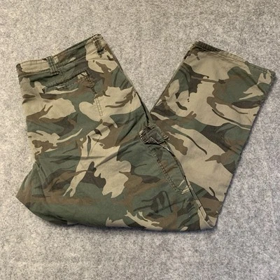 Wrangler Cargo Pants Camouflage Mens 42x32 Relaxed Hunting Fishing Survival - Image 1 of 4