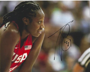 TINA CHARLES Signed 8 x 10 Basketball WNBA Photo CONNECTICUT SUN Free Ship UCONN - Picture 1 of 1