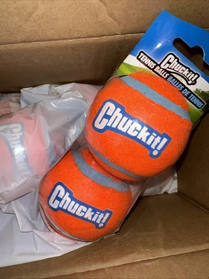 PACK de 10 pelotas de tenis Chuckit pelotas medianas - 2,25" de diámetro (paquete de 2 mangas) nuevas en paquete Foto 1 de 3