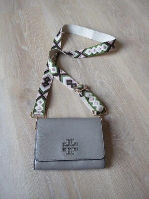 TORY BURCH BRITTEN CHAIN WALLET CROSSBODY FRENCH GRAY - Image 1 of 4