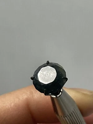 Bi Color Sapphire 5.45 Ct - Image 1 of 4