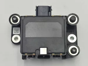 Genuine VW Sharan 7N Bosch ACC Radar Sensor Distance Sensor Distronic 7N0907561B - Picture 1 of 7