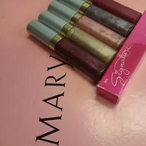 Mary Kay Signature Lip Gloss! Full sizes and free shipping! - Picture 1 of 3