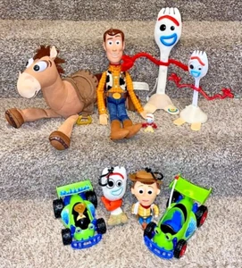 !WOW! RARE LOT Talking TOY STORY Bullseye Woody Forky RC Cars Backpack Clips - Picture 1 of 5