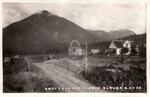 Nakusp BC Canada Shakespeare Ave View RPPC Photo Postcard COPY - Picture 1 of 2