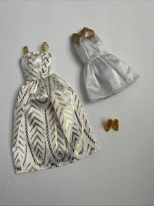 Lotto vestiti bambola moda 11,5" - Foto 1 di 1