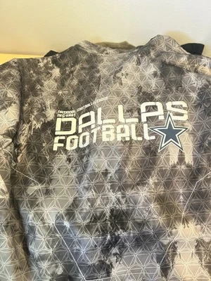 Sudadera con Capucha Nike Dallas Cowboys Salute to Service Auténtica NFL Pullover Lateral Foto 1 de 2