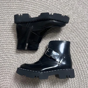 Botines de cuero Aquatalia Helina talla 6,5 M - Imagen 1 de 6