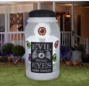 Gemmy luftgeblasenes aufblasbares Glas mit bösen Augen mit blinkenden Lichtern, 5,5 Fuß hoch - Bild 1 von 1