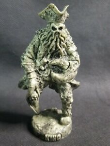 PIRATES of the CARIBBEAN CHESS Game Green DAVY JONES King Dead Man Chest Part