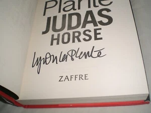LYNDA LA PLANTE - Judas Horse SIGNED 1/1 Hb - 2021 - DC JACK WARR book 2 - Bild 1 von 2