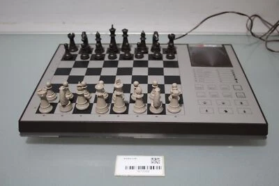 SciSys Schach, Elektronischer Schachcomputer Schachspiel Schachbrett 32 x 24 cm - Bild 1 von 4