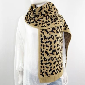 J. Sciarpa leopardata maglia grossa Crew acrilico antigraffio 76x12 - Foto 1 di 8
