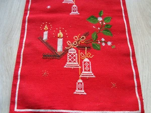 Vintage Weihnachten bestickt Deko Tischläufer Xmas Kerzen & Glocken - Bild 1 von 9