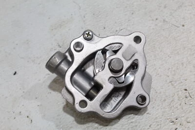 2016 YAMAHA FZ07 ENGINE MOTOR OIL PUMP - Изображение 1 из 4