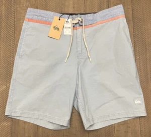 Neu mit Etikett - Quiksilver Street Trunk Utility Boardshorts für Herren Größe 30 - wolkenblau - Bild 1 von 11