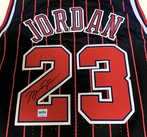 michael jordan signed jersey ebay