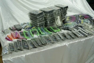 Lotto pellicole e cover cristal case NOKIA IPHONE 3G 4G caricabatteria 162 pz  - Zdjęcie 1 z 1