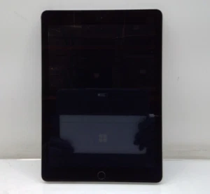 Apple iPad 5th Gen 9.7"A1822 - MP2F2LL/A 32GB Wi-Fi - Gray No BOOT "Read" - Picture 1 of 2