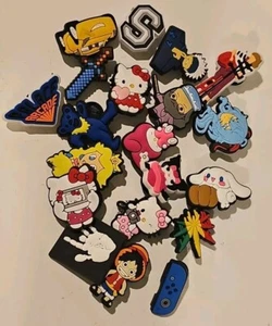 20 Schuh Charms Anime, Hello Kitty Verschiedenes - Bild 1 von 6